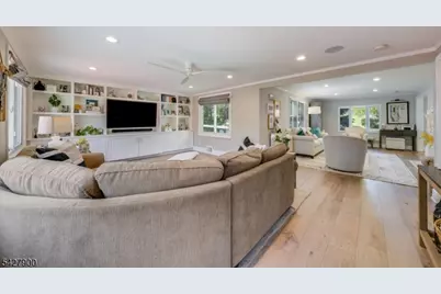 7 Meadow Rd, Chatham, NJ 07928 - Photo 12