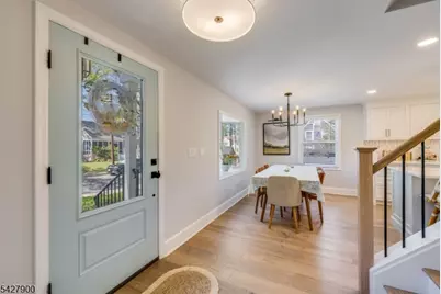 7 Meadow Rd, Chatham, NJ 07928 - Photo 4