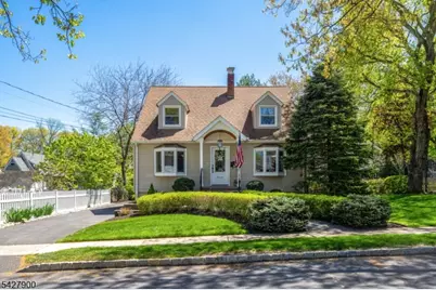 7 Meadow Rd, Chatham, NJ 07928 - Photo 2