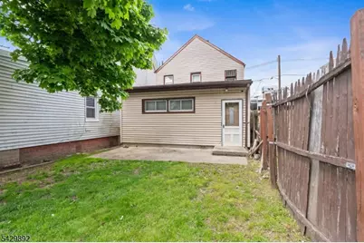 60 Bell Street, Orange, NJ 07050 - Photo 26
