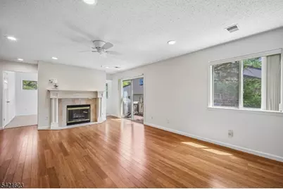 16 Hart Dr, West Orange Township, NJ 07052 - Photo 4