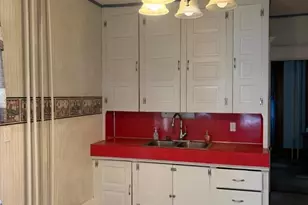 65 Schultz Ave, Phillipsburg, NJ 08865 - Photo 8