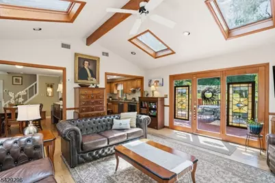 37 Hussa Pl, Denville, NJ 07834 - Photo 8