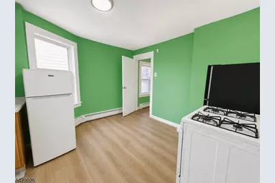276 Atlantic St, Paterson, NJ 07503 - Photo 2