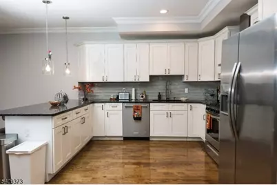 106 Church St, Haledon, NJ 07508 - Photo 4