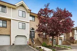 12 Louisburg Square, Verona, NJ 07044 - Photo 1