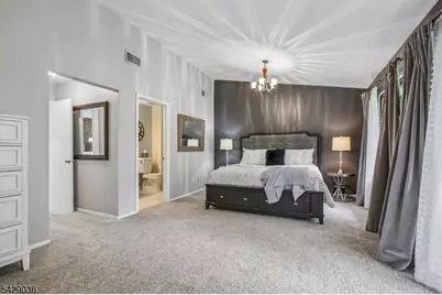 12 Louisburg Sq, Verona, NJ 07044 - Photo 24