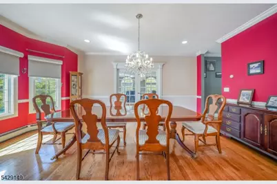 72 Gatheringhill Ct, Parsippany, NJ 07950 - Photo 18