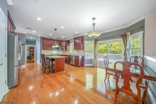 72 Gathering Hill Ct, Parsippany, NJ 07950 - Photo 12