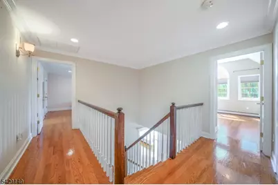72 Gatheringhill Ct, Parsippany, NJ 07950 - Photo 24