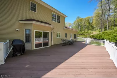 72 Gatheringhill Ct, Parsippany, NJ 07950 - Photo 42