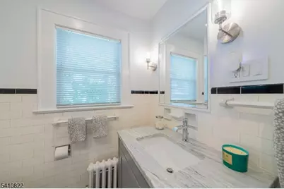 19 Pine Street, West Orange Township, NJ 07052 - Photo 24