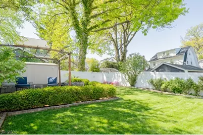 19 Pine Street, West Orange Township, NJ 07052 - Photo 34