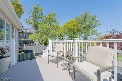 19 Pine Street, West Orange Township, NJ 07052 - Photo 4