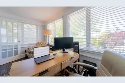 19 Pine Street, West Orange Township, NJ 07052 - Photo 18