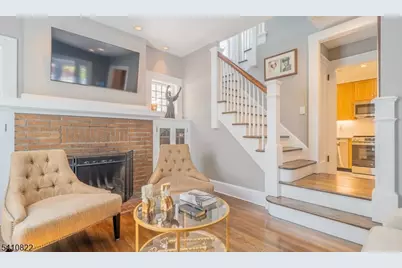 19 Pine Street, West Orange Township, NJ 07052 - Photo 12