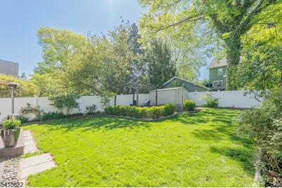 19 Pine Street, West Orange Township, NJ 07052 - Photo 32