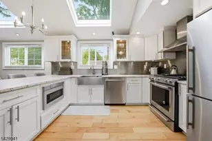 11 Homewood Way, Montclair, NJ 07042 - Photo 14