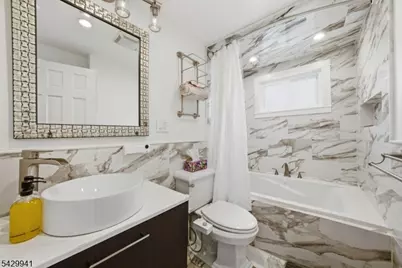 11 Homewood Way, Montclair, NJ 07042 - Photo 30