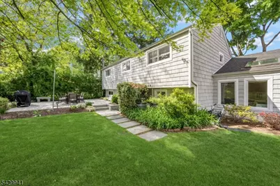 11 Homewood Way, Montclair, NJ 07042 - Photo 42