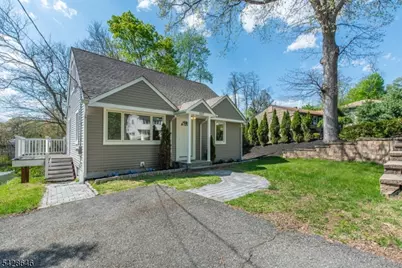 537 Dell Rd, Mount Arlington, NJ 07850 - Photo 2