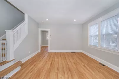 46 Dunnell Rd, Maplewood, NJ 07040 - Photo 6