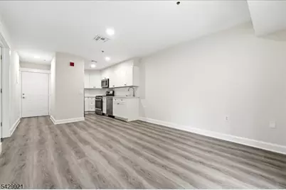 401 Dercole Ct #120, Norwood Boro, NJ 07648 - Photo 22