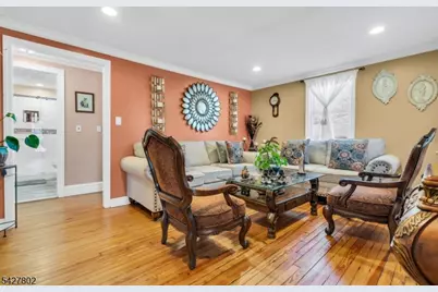 43 Everett Dr, Dover, NJ 07801 - Photo 6