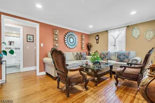 43 Everett Dr, Dover, NJ 07801 - Photo 6