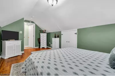43 Everett Dr, Dover, NJ 07801 - Photo 20