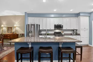 104 Albert Ct, Randolph Township, NJ 07869 - Photo 10