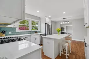 27 Dogwood Rd, Morris Plains, NJ 07950 - Photo 12