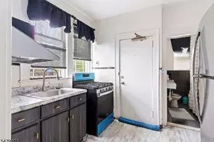 37-39 Lenox Ave, Irvington, NJ 07111 - Photo 4