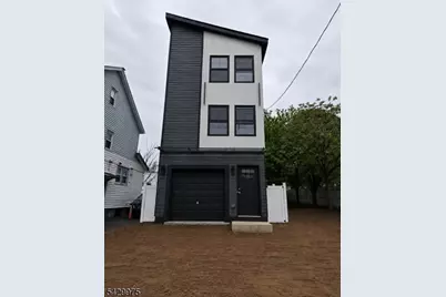 15 Chestnut Ave, Irvington, NJ 07111 - Photo 2