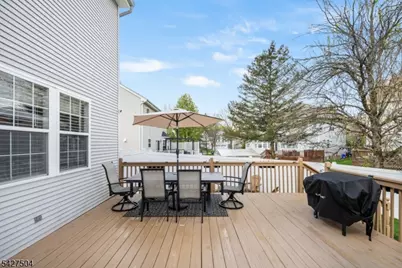 71 Saxton Dr, Hackettstown, NJ 07840 - Photo 40