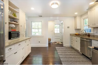 582 Highland Ave, Montclair, NJ 07043 - Photo 20