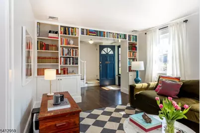 582 Highland Ave, Montclair, NJ 07043 - Photo 8