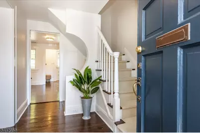 582 Highland Ave, Montclair, NJ 07043 - Photo 4