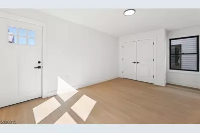 29 Robert St, Paterson, NJ 07503 - Photo 16