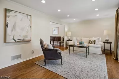 738A Springfield Ave, Summit, NJ 07901 - Photo 4