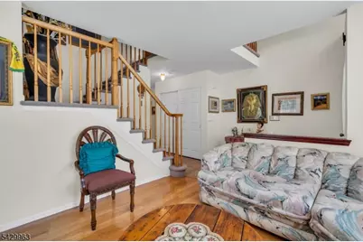 5 Vaccaro Rd, Lawrence Township, NJ 08648 - Photo 4