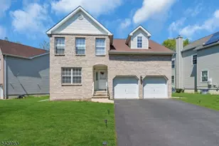 5 Vaccaro Rd, Lawrence Township, NJ 08648 - Photo 1
