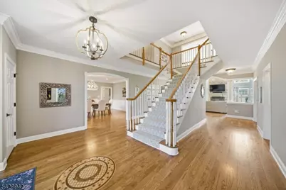 2 Hillas Ln, Chester, NJ 07930 - Photo 4