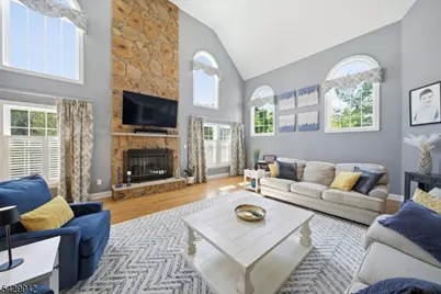 2 Hillas Ln, Chester, NJ 07930 - Photo 6