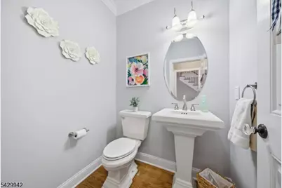 2 Hillas Ln, Chester, NJ 07930 - Photo 24