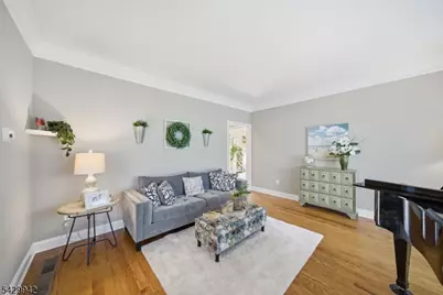 2 Hillas Ln, Chester, NJ 07930 - Photo 18