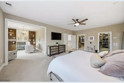 2 Hillas Ln, Chester, NJ 07930 - Photo 28