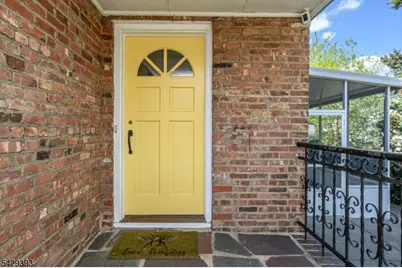 236 Delaware Ave, Union Township, NJ 07083 - Photo 2