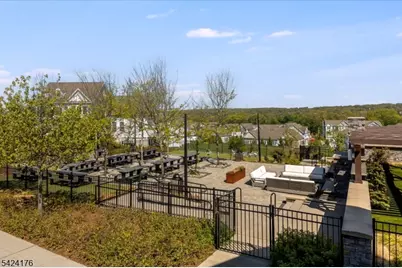 125 Sequoia Dr, Cedar Grove, NJ 07009 - Photo 40