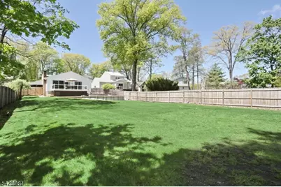28 Minnehaha Blvd, Oakland, NJ 07436 - Photo 32